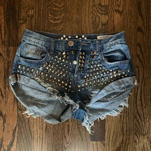 one teaspoon studded shorts
